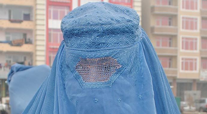 Hollanda'da burka yasağı hazırlığı Hollanda'da burka yasağı hazırlığı