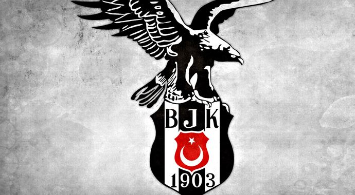 Beşiktaş'ta yeni sezon kombine kart satışı başladı Beşiktaş'ta yeni sezon kombine kart satışı başladı