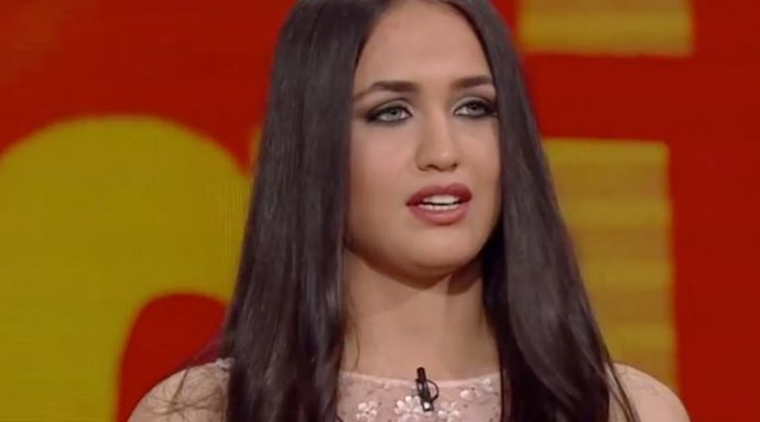 Mutlu Kaya, İzzet Yıldızhan'a yoğun bakımda tepki verdi Mutlu Kaya, İzzet Yıldızhan'a yoğun bakımda tepki verdi