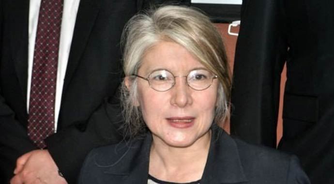 Emine Ülker Tarhan'dan ilginç seçim vaadi Emine Ülker Tarhan'dan ilginç seçim vaadi