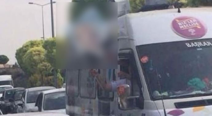 HDP seçim aracında dikkat çeken ayrıntı!