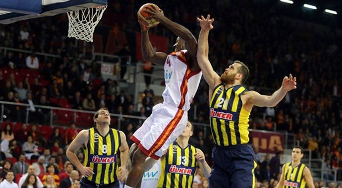 Galatasaray,  Fenerbahçe derbisi öncesi sakatlıklarla boğuşuyor