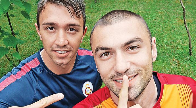 Burak Yılmaz'dan net mesaj: Alkış beklemiyoruz Burak Yılmaz'dan net mesaj: Alkış beklemiyoruz