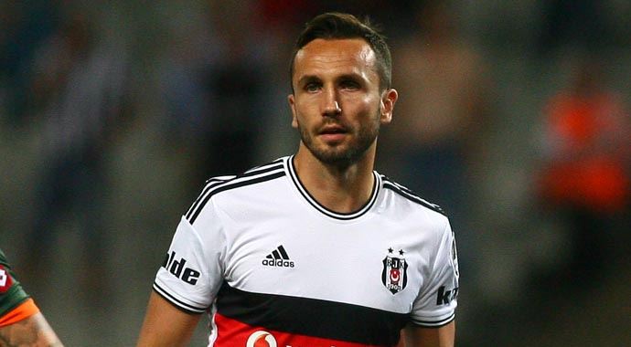 Beşiktaş&#039;tan Sivok&#039;a iyi haber!