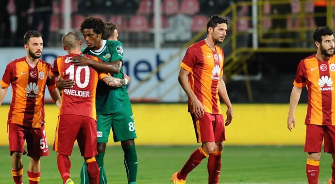 Cimbom Akhisar&#039;ı boş geçmiyor