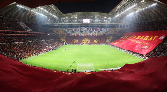 TT Arena'nın üstü kapanacak TT Arena'nın üstü kapanacak