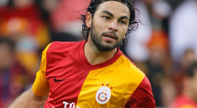 Selçuk İnan efsanelere katıldı!