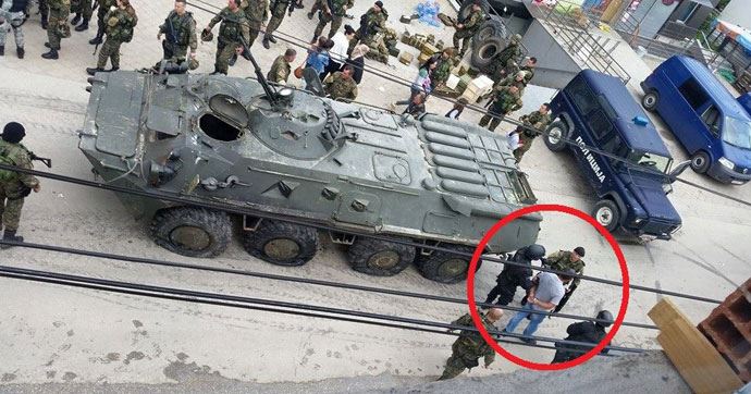 Makedonya'da çatışma: 12 polis yaralı Makedonya'da çatışma: 12 polis yaralı