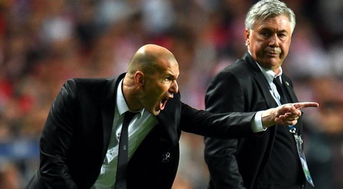Teknik direktör, Zidane! Teknik direktör, Zidane!