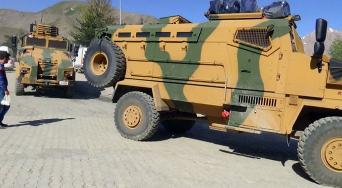 Hakkari'de askeri hareketlilik Hakkari'de askeri hareketlilik