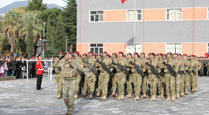 Arnavutluk, Afganistan'a 30 asker gönderdi Arnavutluk, Afganistan'a 30 asker gönderdi