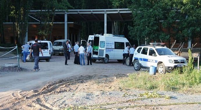 Kocaeli'de silahlı çatışma: 1 ölü Kocaeli'de silahlı çatışma: 1 ölü