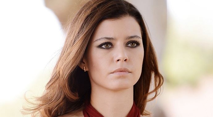 Beren Saat'in paylaştığı fotoğraf olay oldu Beren Saat'in paylaştığı fotoğraf olay oldu