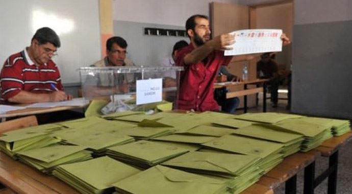 Sandıktan en pahalı vekili CHP çıkarttı Sandıktan en pahalı vekili CHP çıkarttı