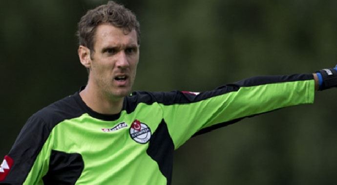 Andreas Isaksson, Kasımpaşa'dan ayrılmak istemiyor Andreas Isaksson, Kasımpaşa'dan ayrılmak istemiyor