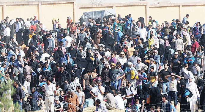 PKK'nın uzantısı PYD'nin baskısıyla Türkiye'ye kaçıyorlar PKK'nın uzantısı PYD'nin baskısıyla Türkiye'ye kaçıyorlar