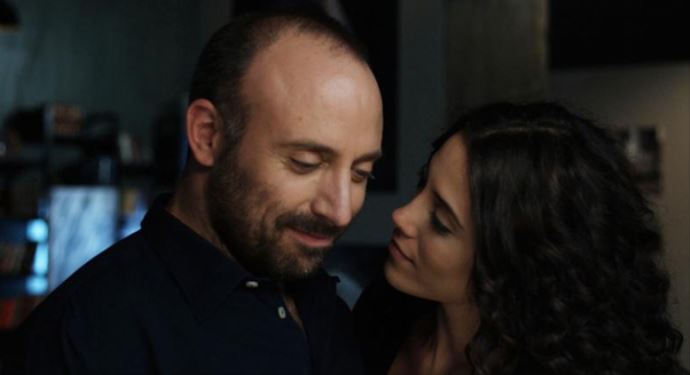 Cansu Dere Halit Ergenç'le olmayacak! Cansu Dere Halit Ergenç'le olmayacak!