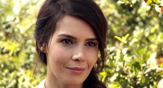 Hatice Şendil: Matematiği iyi olan oyuncular başarılıdır Hatice Şendil: Matematiği iyi olan oyuncular başarılıdır