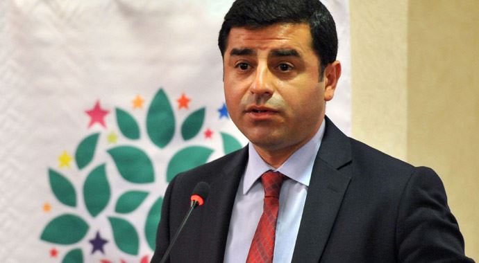 Demirtaş&#039;tan HDP&#039;li vekillere uyarı! 