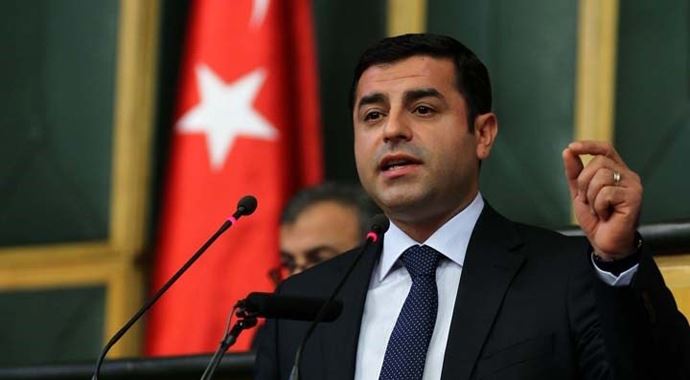 Demirtaş, HDP'li o iki isimi uyardı! Demirtaş, HDP'li o iki isimi uyardı!