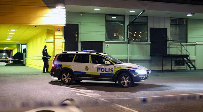 İsveç&#039;te araca yerleştirilen bomba patladı: 4 ölü