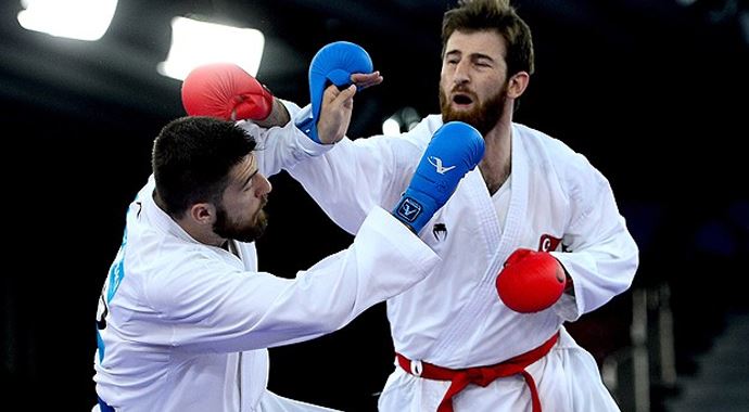 Karatede 5 milli sporcu yarı finale yükseldi Karatede 5 milli sporcu yarı finale yükseldi
