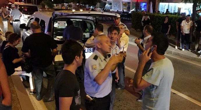 Kaza yapan sürücü turist taklidi yaptı Kaza yapan sürücü turist taklidi yaptı