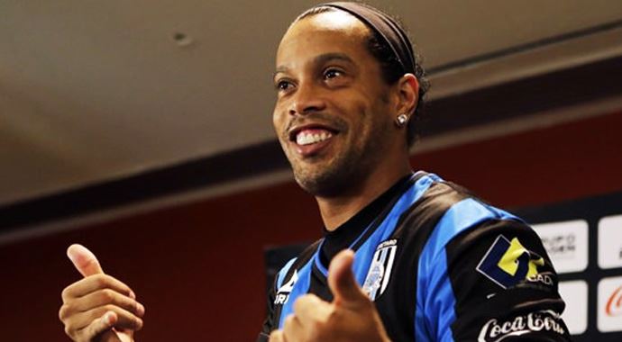 Ronaldinho Türkiye&#039;ye geliyor