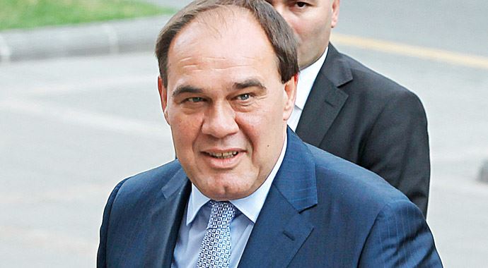 Demirören: Terim kravatsız yöneticimiz Demirören: Terim kravatsız yöneticimiz