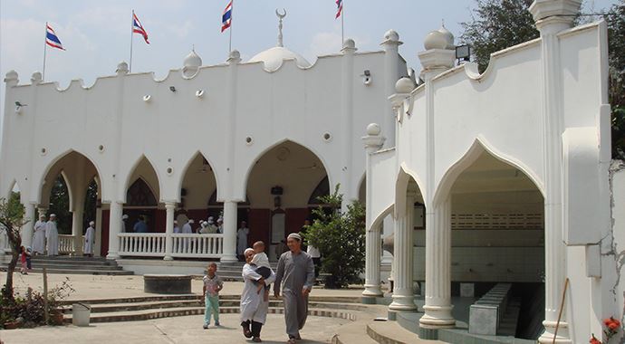 TİKA, Tayland'da cami restore ediyor TİKA, Tayland'da cami restore ediyor