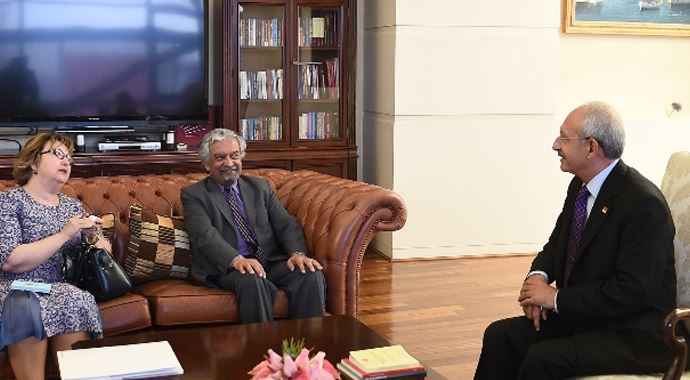 Kılıçdaroğlu, BM Temsilcisi Malhotra ile görüştü Kılıçdaroğlu, BM Temsilcisi Malhotra ile görüştü