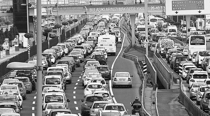 Trafikte araç sayısı 20 milyona dayandı Trafikte araç sayısı 20 milyona dayandı