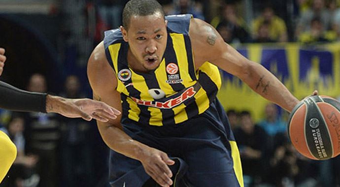 Fenerbahçe sözleşmesini feshetti! Fenerbahçe sözleşmesini feshetti!
