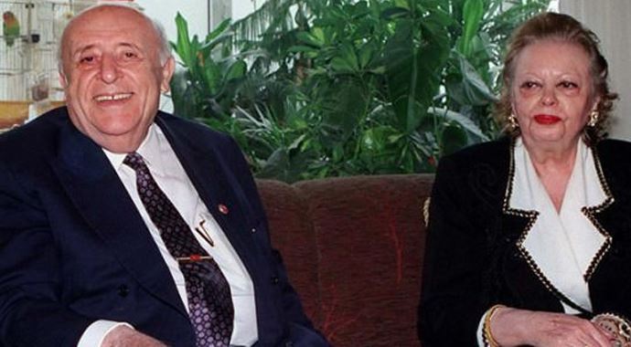 En sevdiği insanın yanına defnedilecek! En sevdiği insanın yanına defnedilecek!