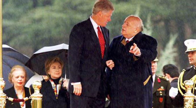 Dünya basını Süleyman Demirel'in ölümünü böyle duyurdu Dünya basını Süleyman Demirel'in ölümünü böyle duyurdu