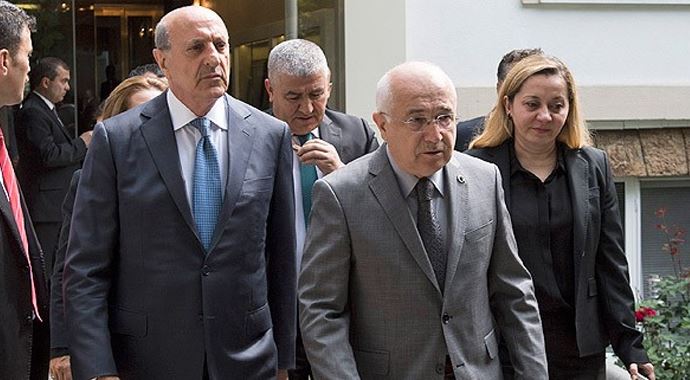 Cemil Çiçek&#039;ten Demirel mesajı