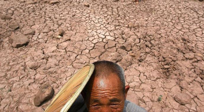 Kuzey Kore yüzyılın kuraklığını yaşıyor