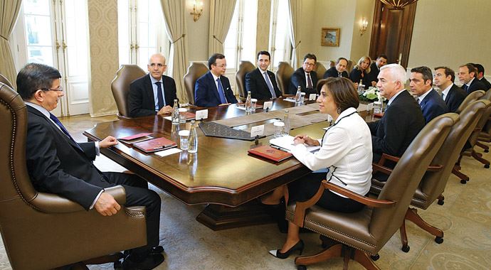TUSİAD, Başbakan'ı ziyaret etti TUSİAD, Başbakan'ı ziyaret etti