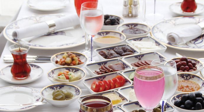 &#039;5 yıldızlı&#039; iftar