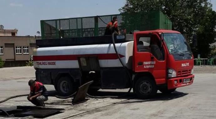 Diyarbakır&#039;da 7 bin 410 litre kaçak akaryakıt yakalandı