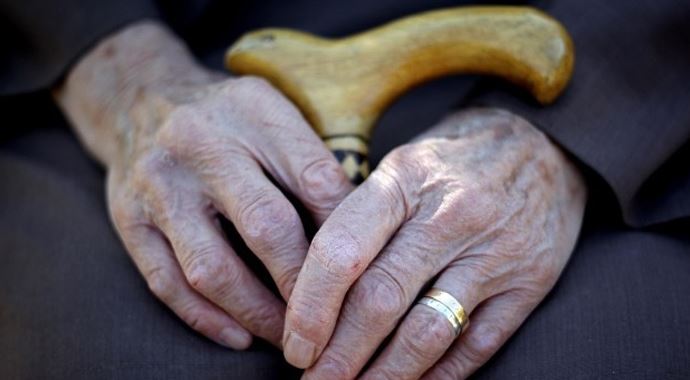 Alzheimer için kan testiyle erken teşhis umudu