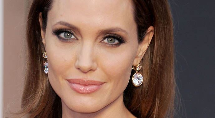 Angelina Jolie yarın Midyat'a gidiyor Angelina Jolie yarın Midyat'a gidiyor