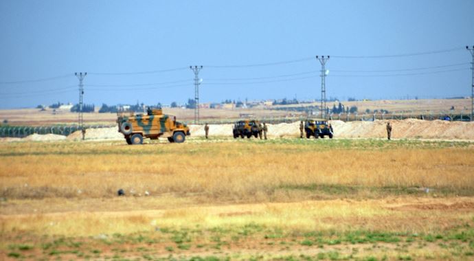 PYD, Telabyad Sınır Kapısı'nı kapattı