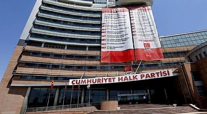 CHP'de kurultay takvimi yarın başlıyor CHP'de kurultay takvimi yarın başlıyor