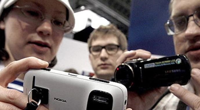 Nokia piyasaya geri dönüyor Nokia piyasaya geri dönüyor