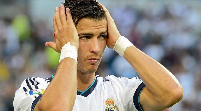 Ronaldo utancından yerin dibine girdi Ronaldo utancından yerin dibine girdi
