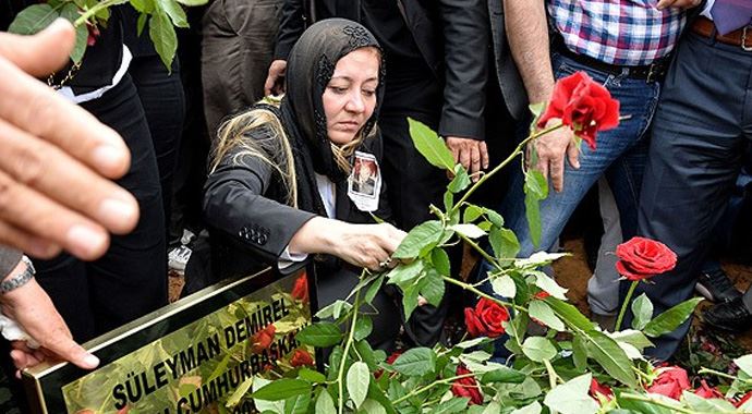 Demirel Çalca Tepesi'nde toprağa verildi