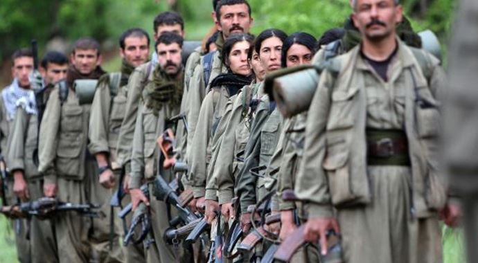 Çukurca'da 1 PKK'lı teslim oldu