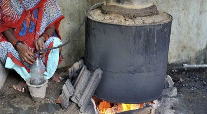 Sahte içki faciası: 81 ölü Sahte içki faciası: 81 ölü