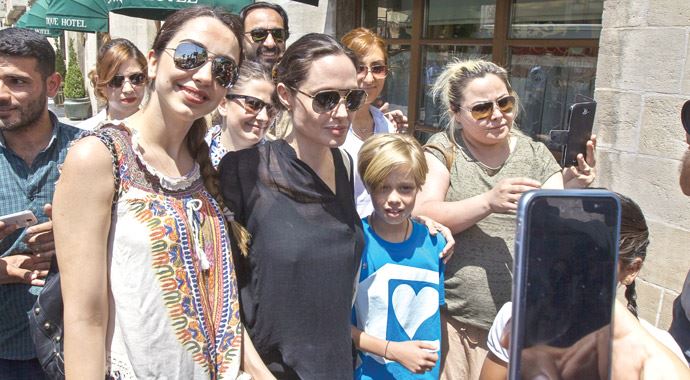 Mardin'den Angelina geçti Mardin'den Angelina geçti